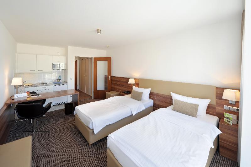 Downtown VI Vadi Hotel Мюнхен Экстерьер фото